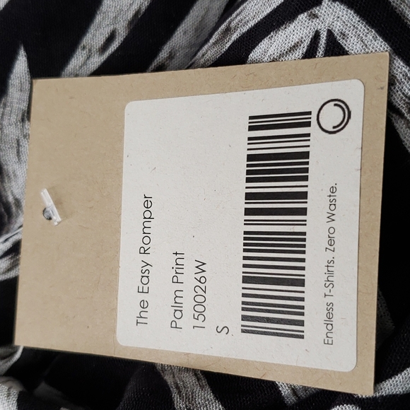 For Days zero waste 100% ecovero viscose The Easy Romper in Palm Print - Picture 3 of 5